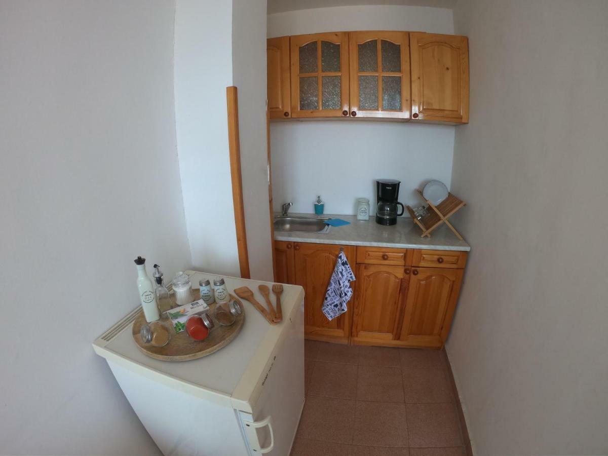 Apartment In St. Vlas With Terrace Sveti Vlas Εξωτερικό φωτογραφία