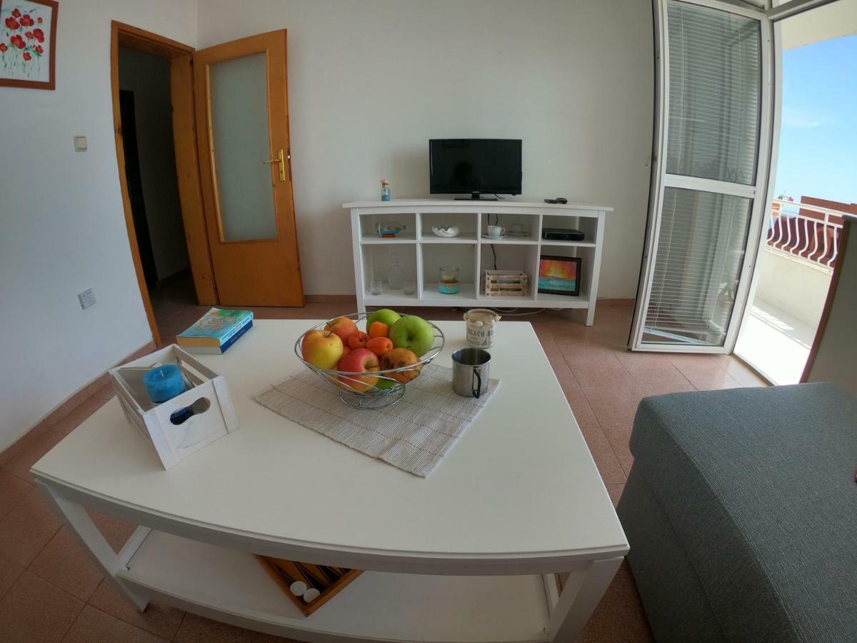 Apartment In St. Vlas With Terrace Sveti Vlas Εξωτερικό φωτογραφία