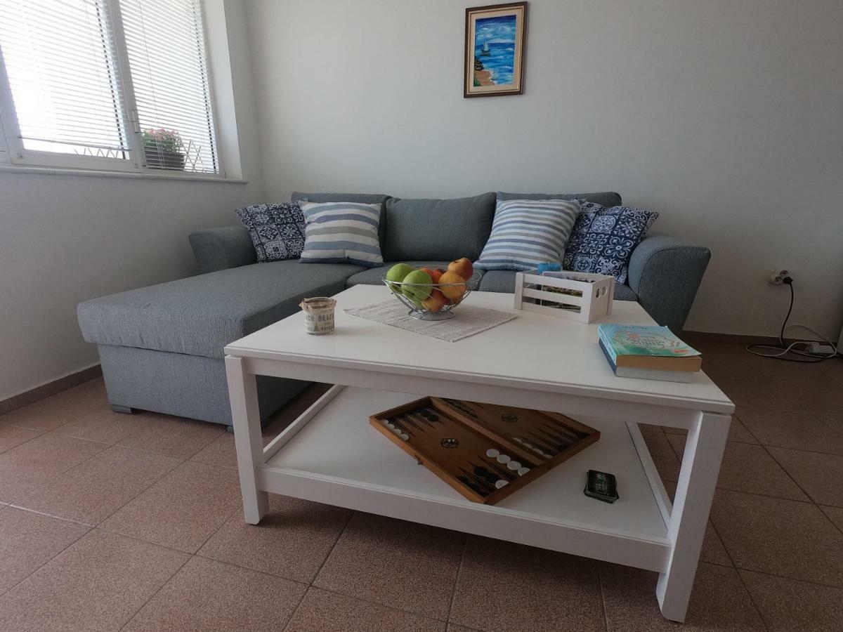 Apartment In St. Vlas With Terrace Sveti Vlas Εξωτερικό φωτογραφία