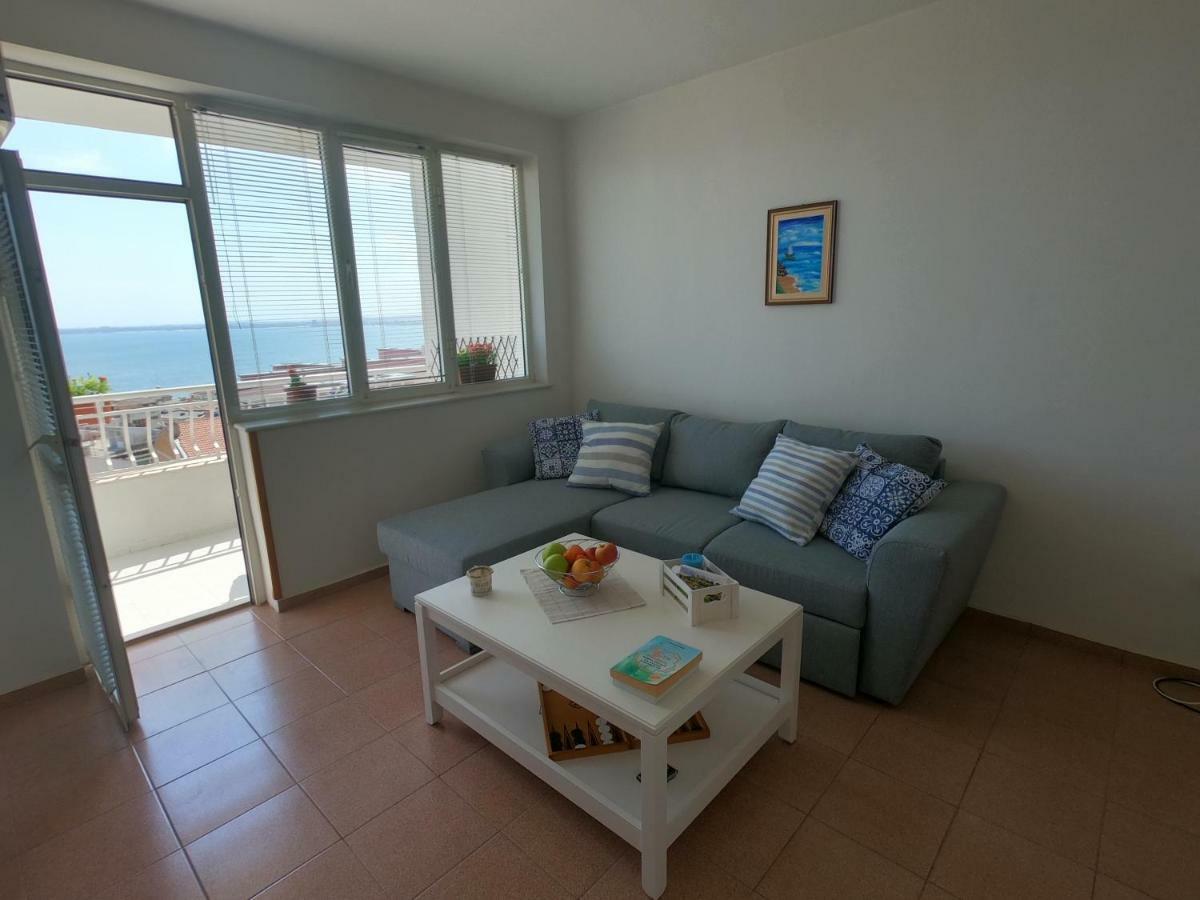 Apartment In St. Vlas With Terrace Sveti Vlas Εξωτερικό φωτογραφία